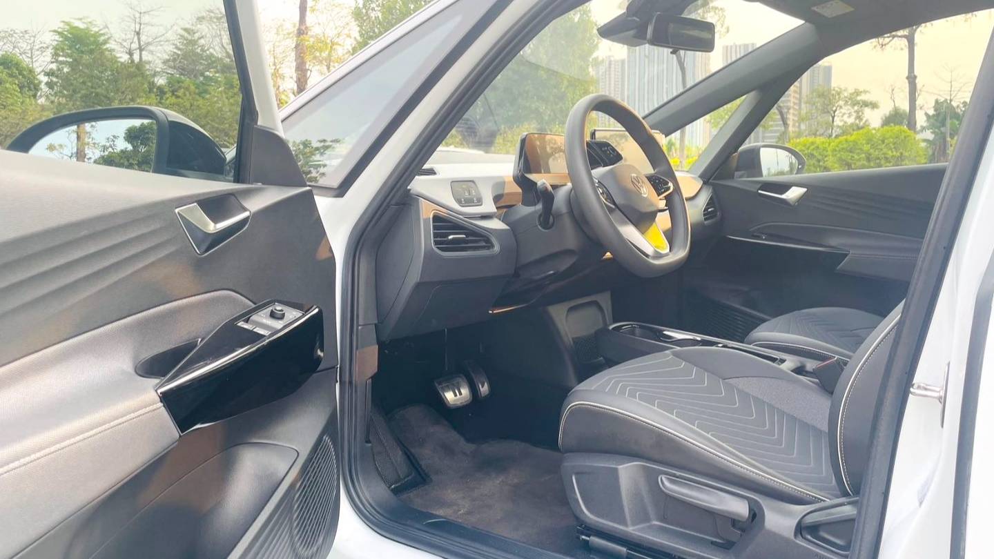 Volkswagen 2023 ID.3 Upgraded Pure Smart Edition