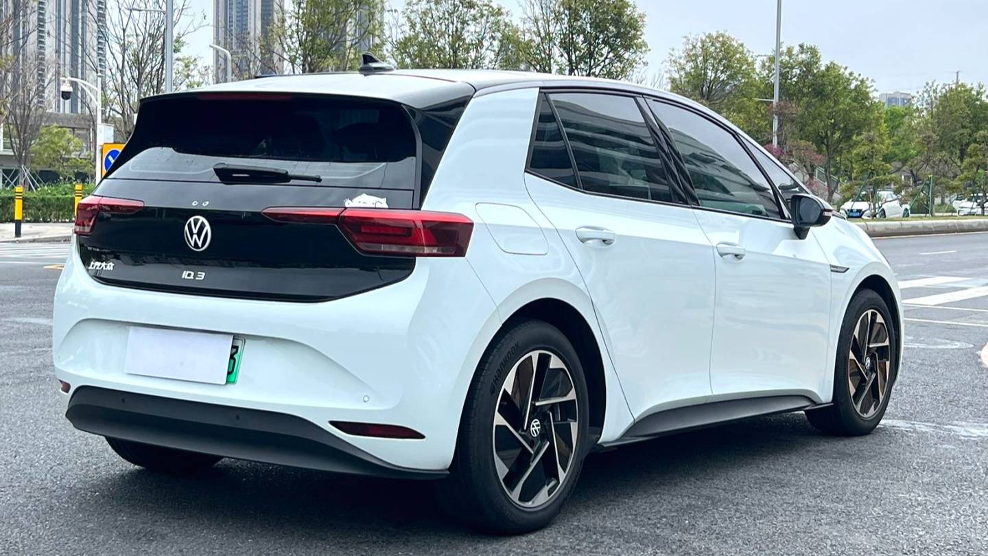Volkswagen 2023 ID.3 Pure Intelligent Enjoyment Edition