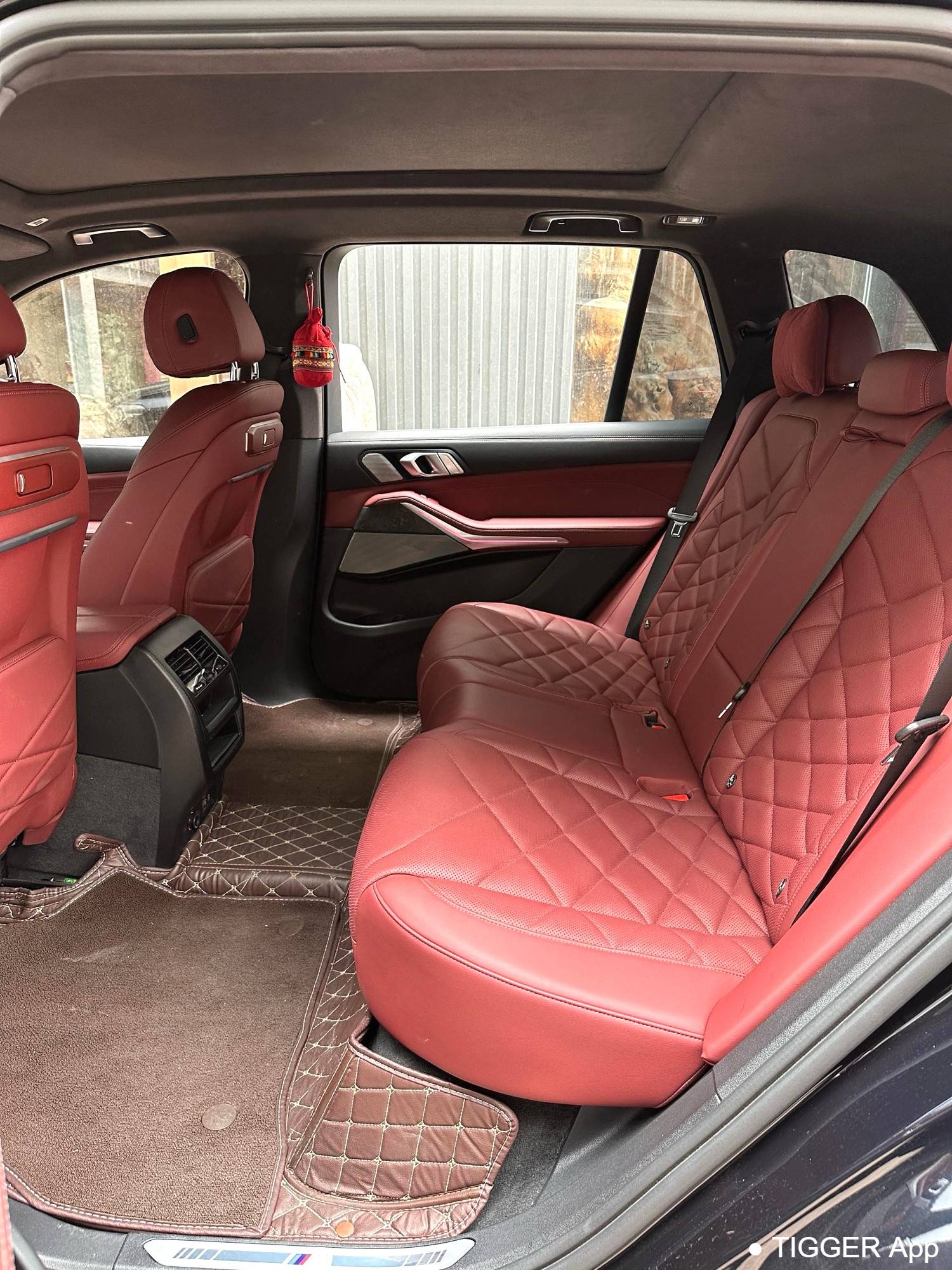 BMW 2023 X5 XDrive 30Li Exclusive M Sports Night Package