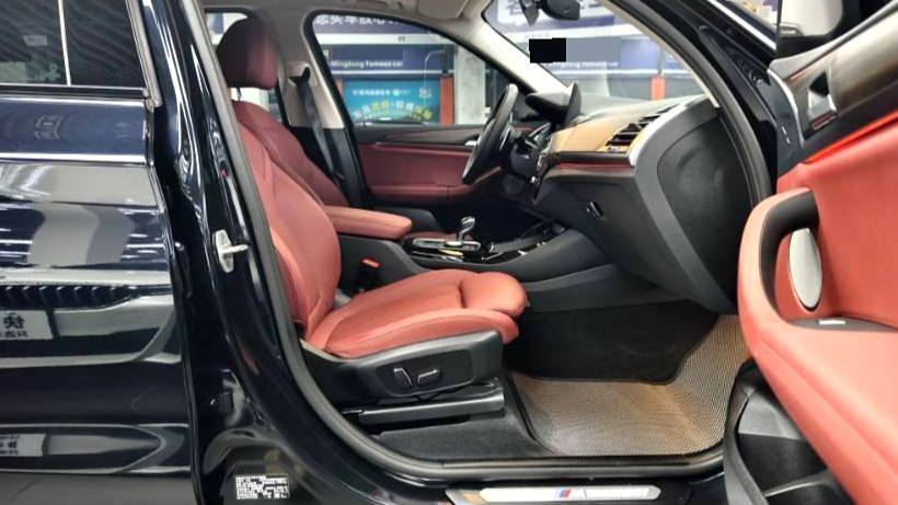 BMW 2023 X3 XDrive30i Leading M Night Set