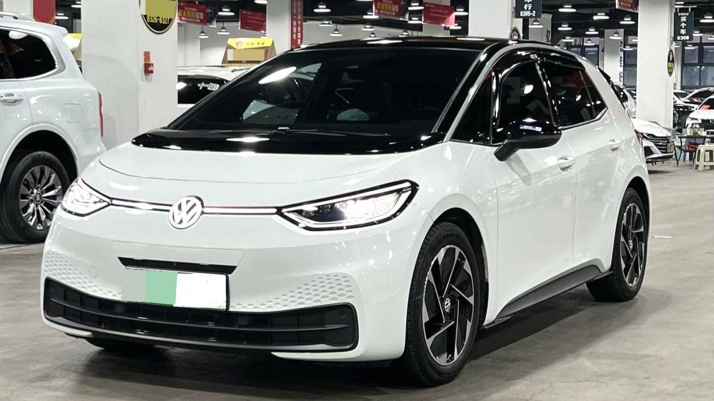 Volkswagen 2025 ID.3 Smart version with extreme intelligence