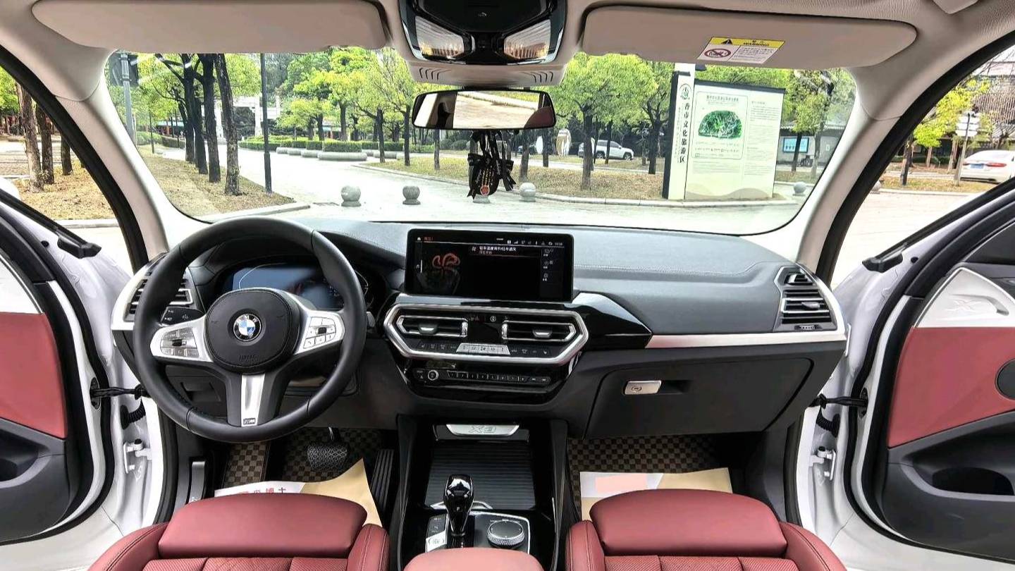 BMW 2022 X3 Upgraded xDrive25i M Sport Package