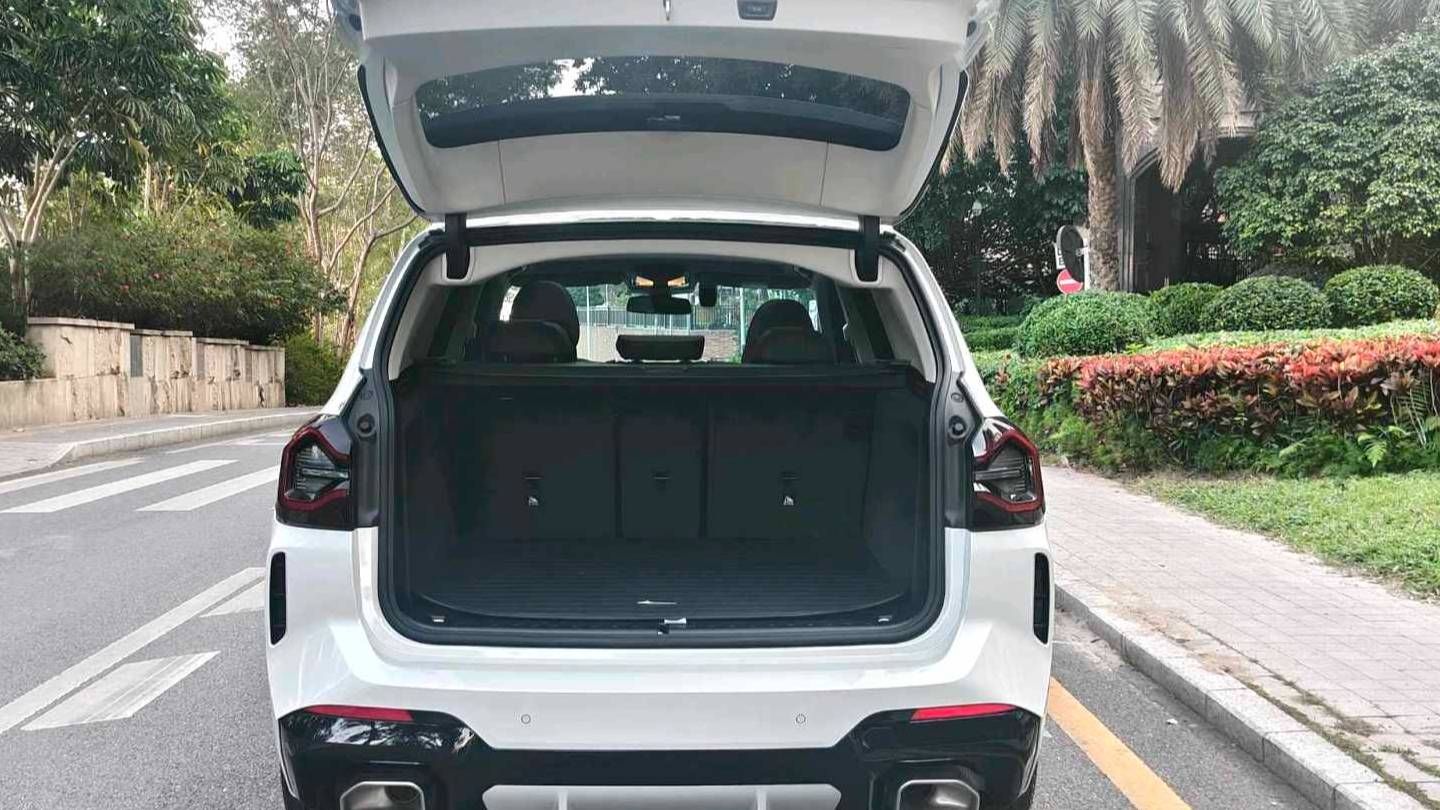 BMW 2023 X3 XDrive25i M Sport Package