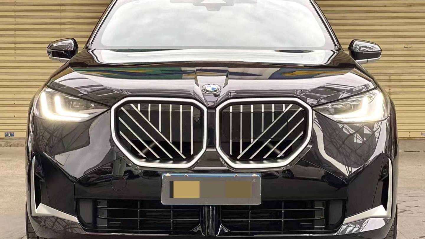 BMW 2025 X3 XDrive30i Exclusive M Night Set