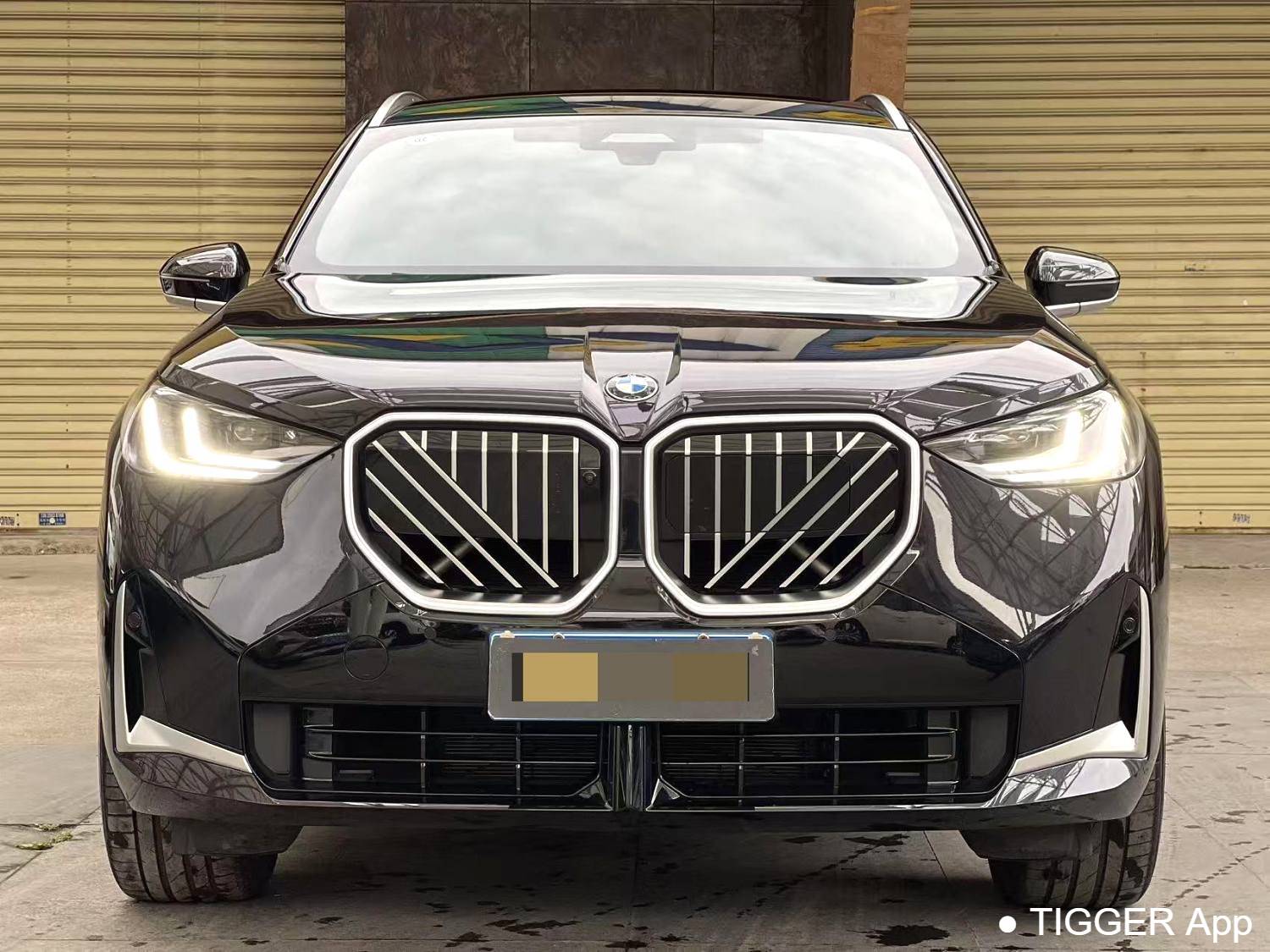 BMW 2025 X3 XDrive30i Exclusive M Night Set