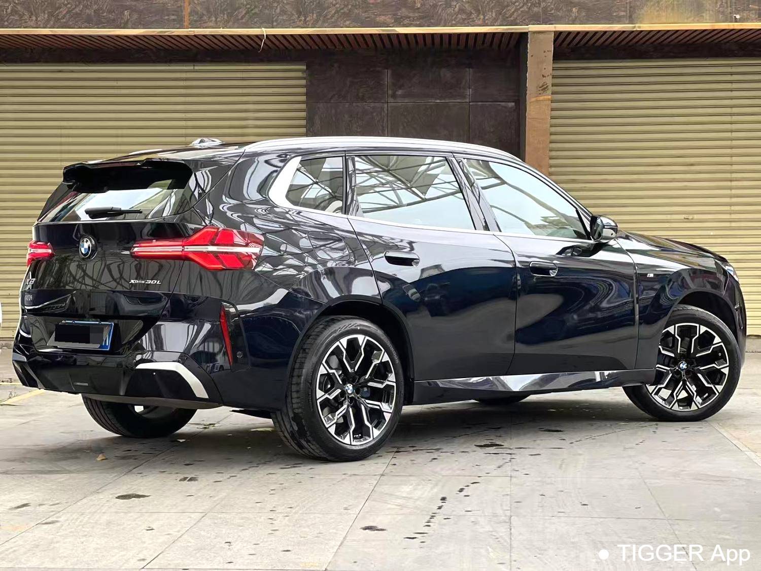 BMW 2025 X3 XDrive30i Exclusive M Night Set