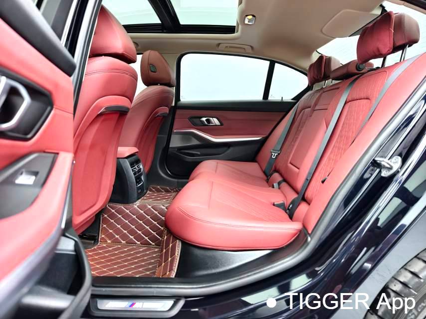 BMW 2024 3 Series 325i M Sport Package