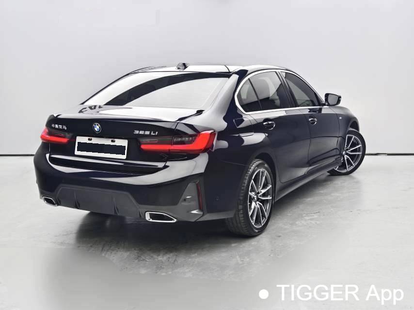 BMW 2024 3 Series 325i M Sport Package