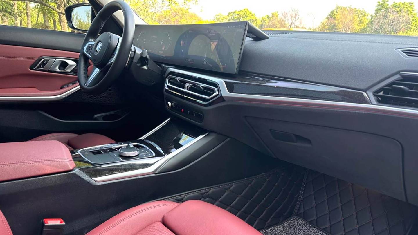 BMW 2023 3 Series 325Li M Sport Package