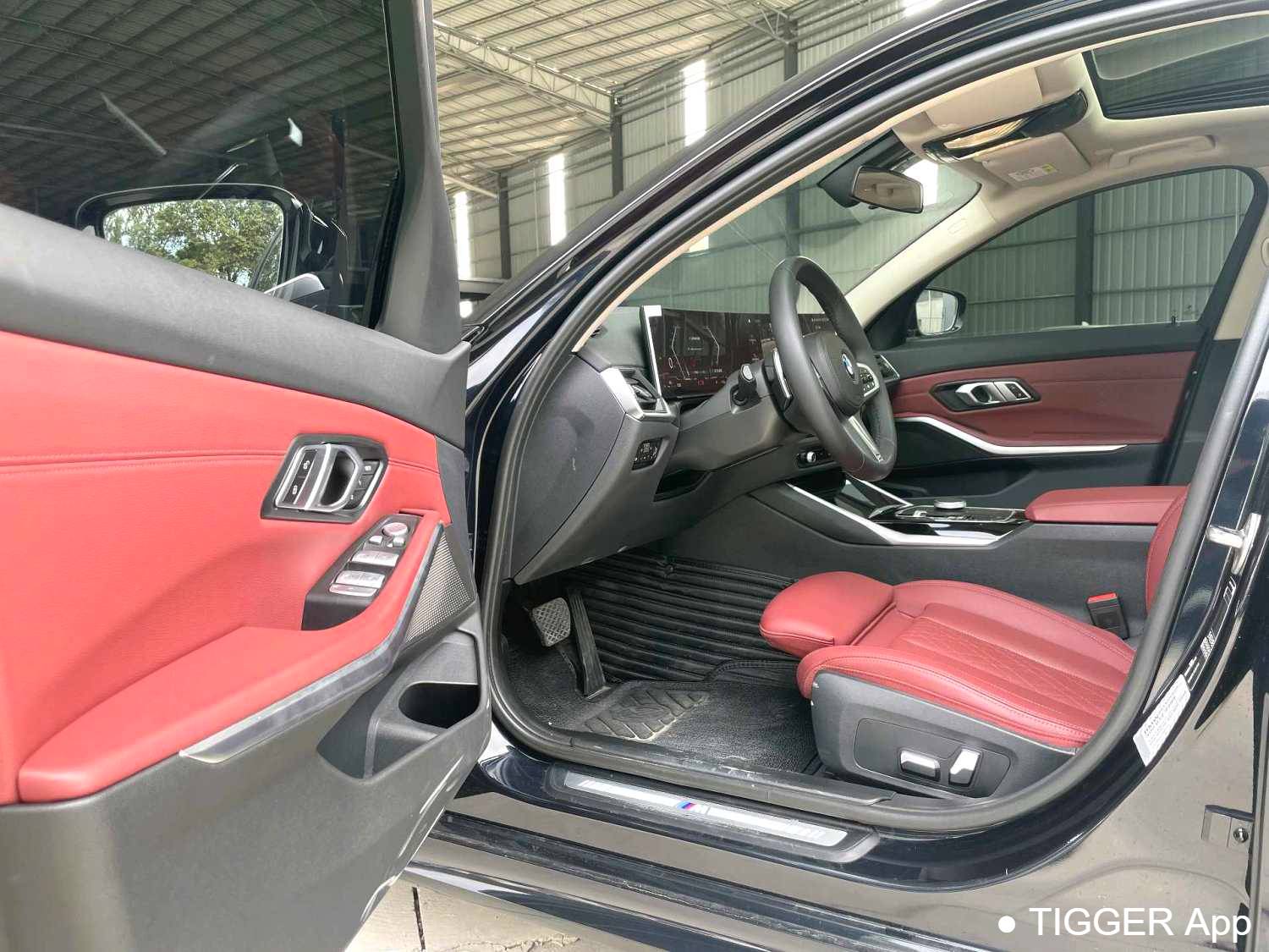 BMW 2023 3 Series 320Li M Sports Package