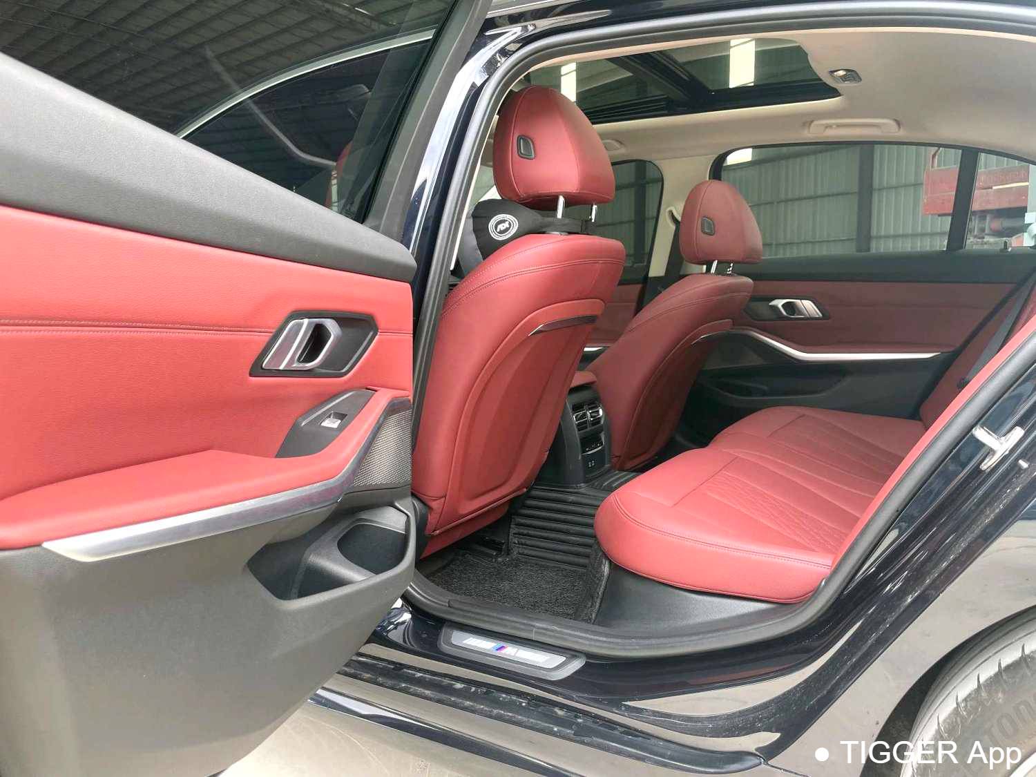 BMW 2023 3 Series 320Li M Sports Package