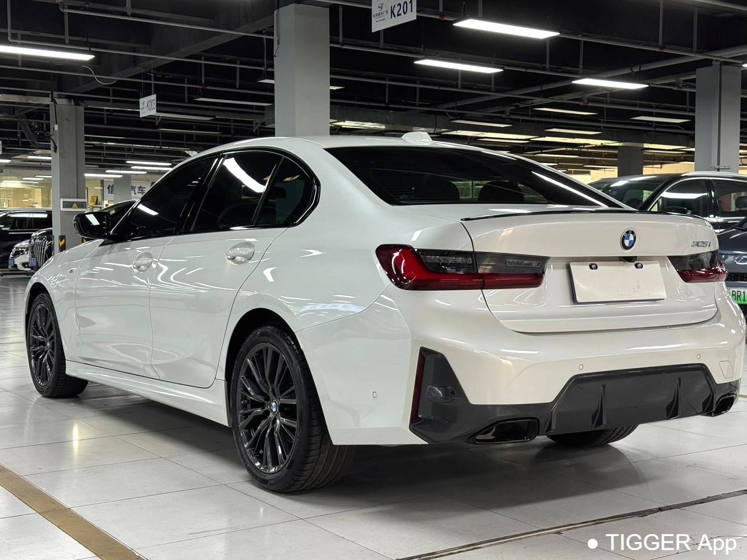 BMW 2024 3 Series 325i M Sports Night Set