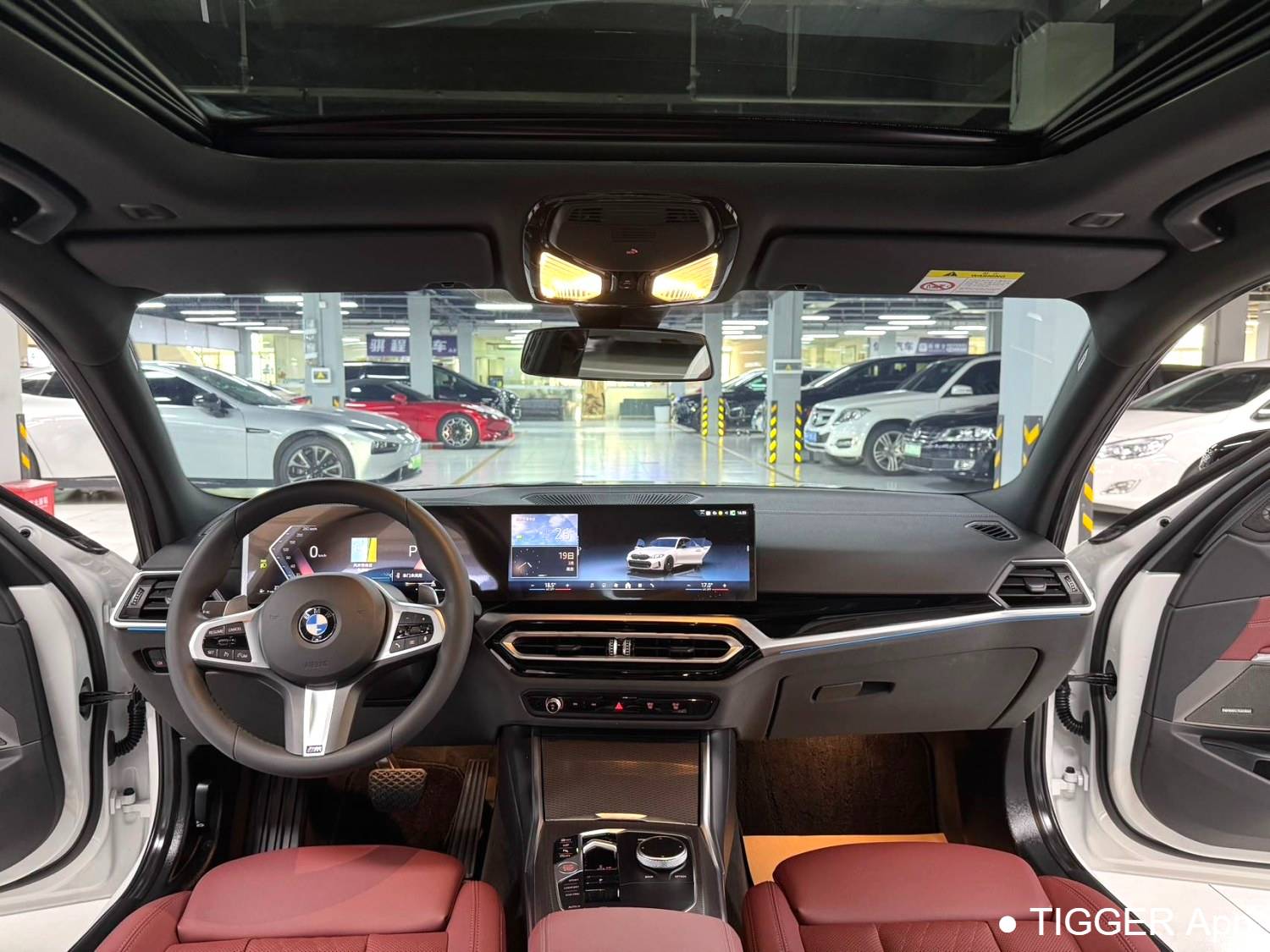 BMW 2024 3 Series 325i M Sports Night Set