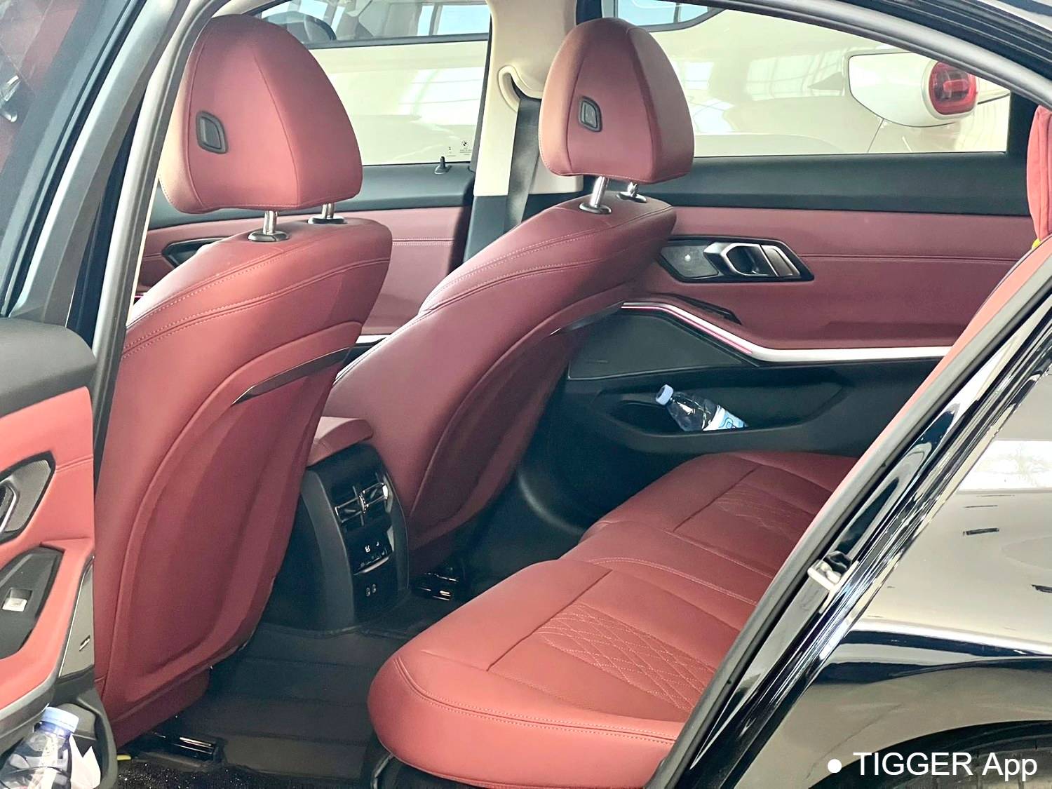 BMW 2025 3 Series 330Li M Sports Night Edition