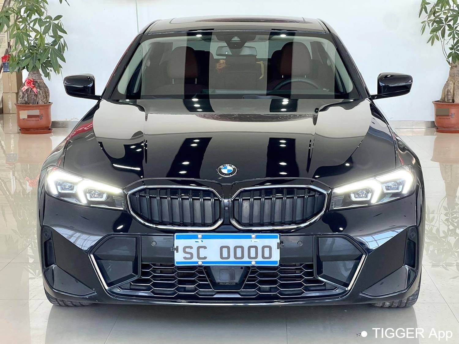 BMW 2025 3 Series 330Li M Sports Night Edition