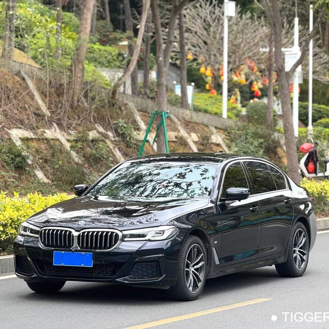 BMW 2022 5 Series Modified 525Li M Sport Set سيارة مستعملة