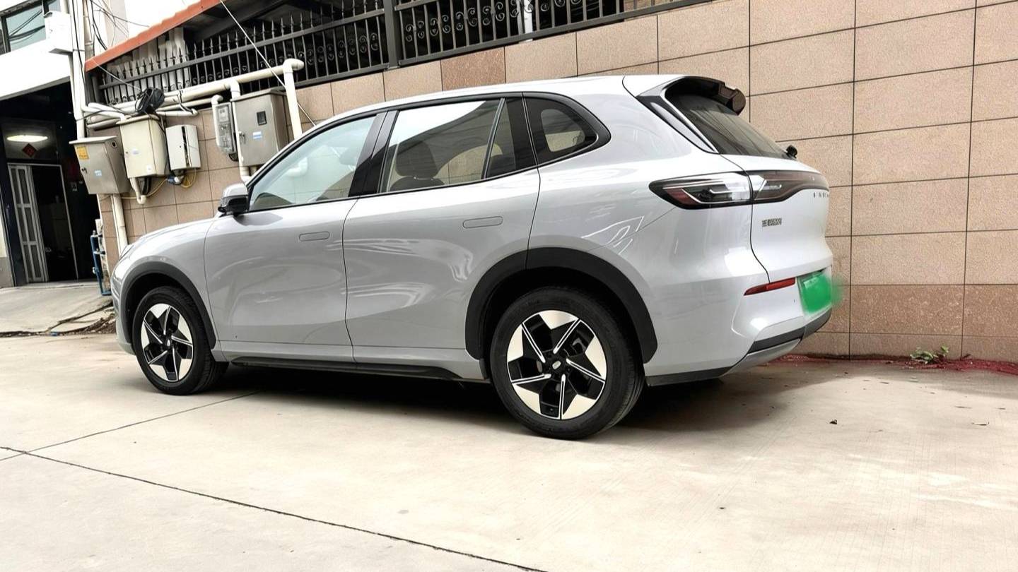 GALAXY 2024 E5 440km Exploration Edition