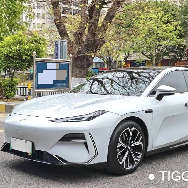 GALAXY 2025 E8 700km long-distance intelligent driving version Used Car