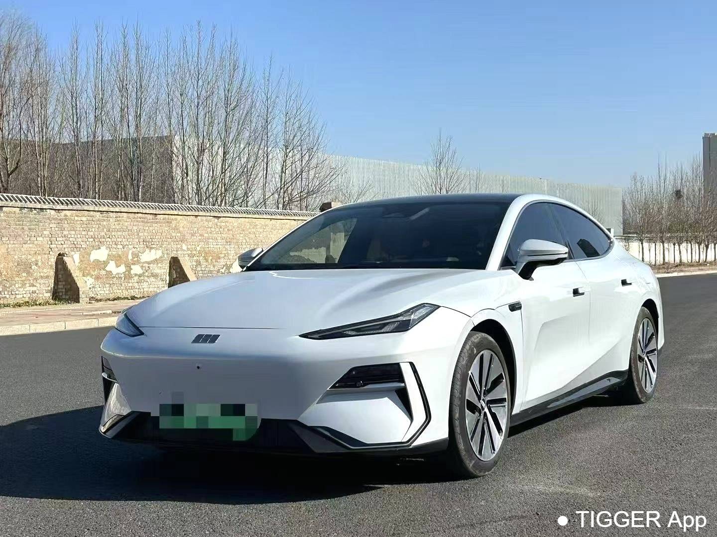 GALAXY 2025 E8 620km 4WD Starship LiDAR Intelligent Driving Edition