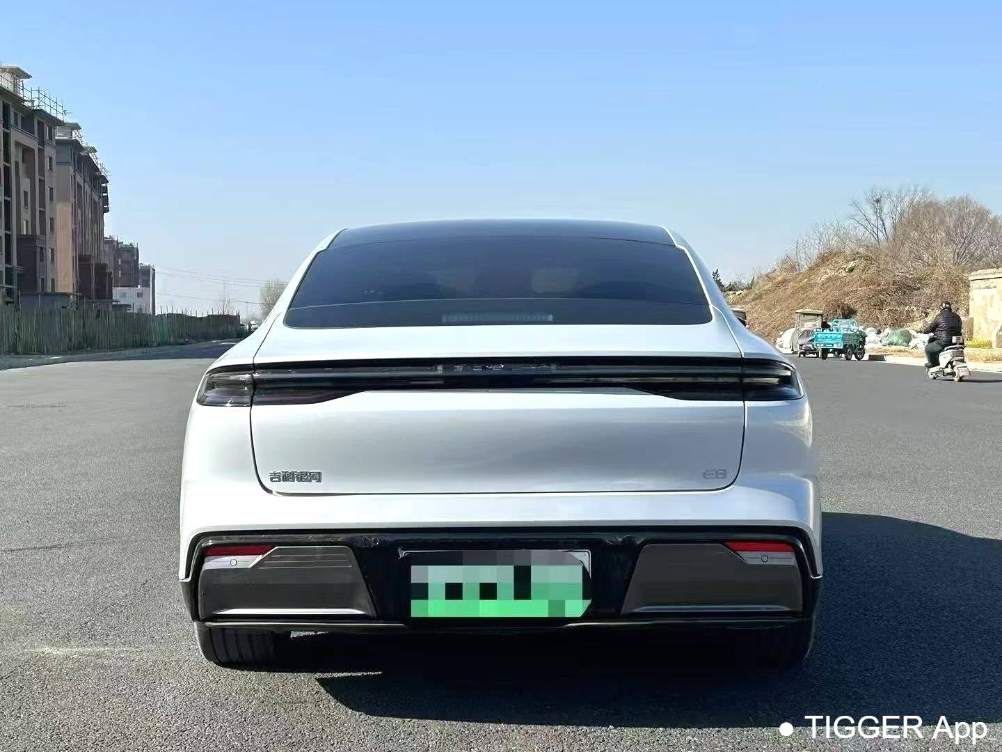 GALAXY 2025 E8 620km 4WD Starship LiDAR Intelligent Driving Edition