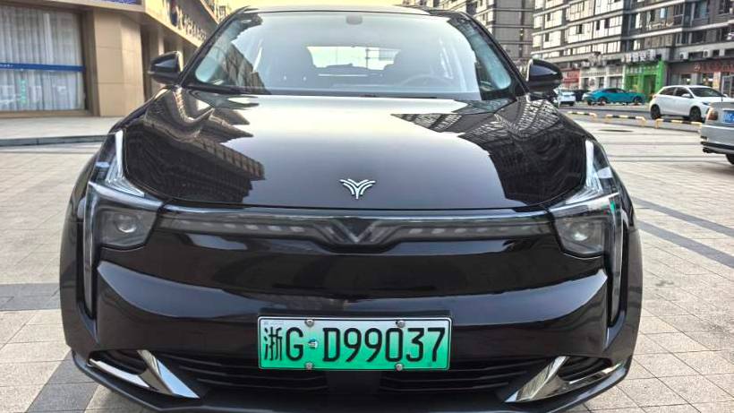 NETA 2023 U Nezha U-II Challenge Edition 400 U Show Lithium Iron Phosphate