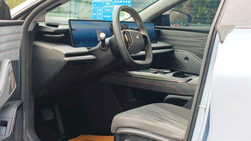 GALAXY 2025 E8 620km 4WD Starship LiDAR Intelligent Driving Edition