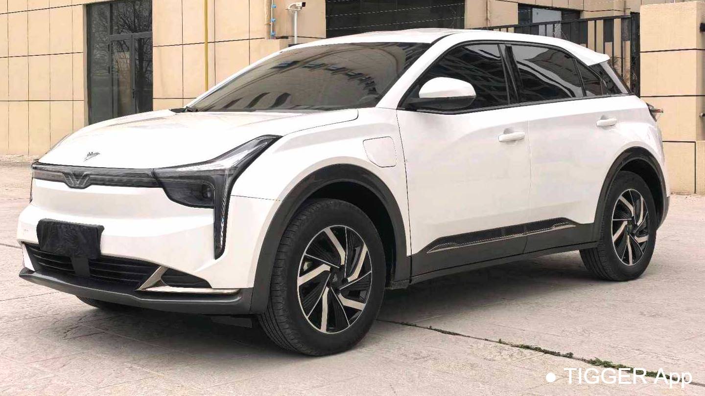 NETA 2023 U Nezha U-II Challenge Edition 500 U Show Three Element Lithium