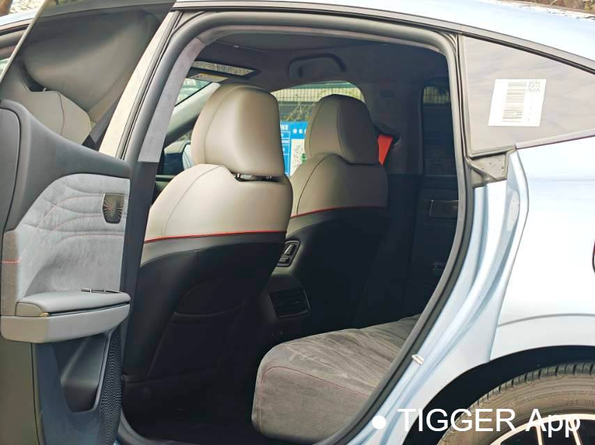 GALAXY 2025 E8 620km 4WD Starship LiDAR Intelligent Driving Edition