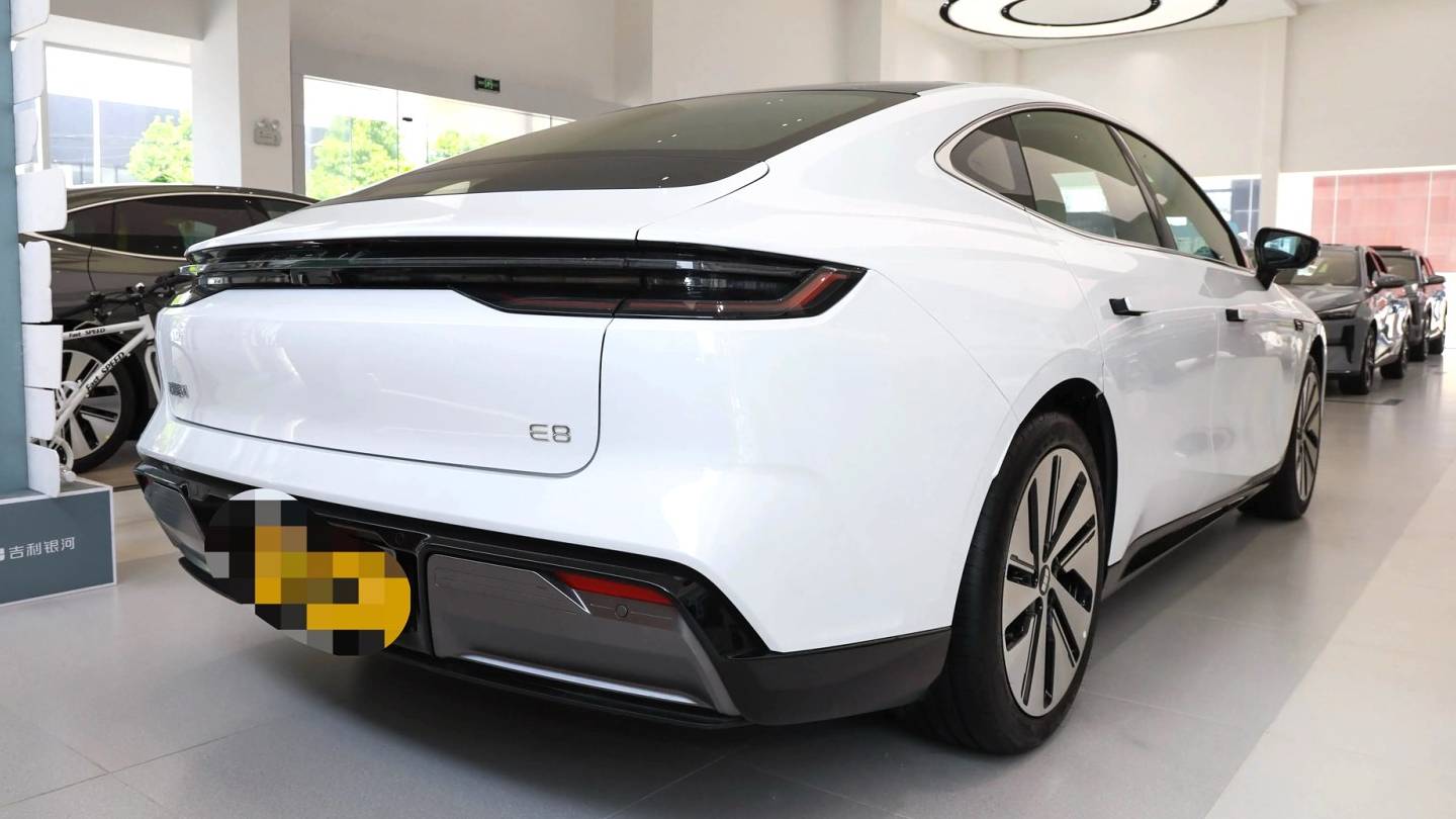 GALAXY 2024 E8 665km Rear Drive Starship Long Voyage Edition