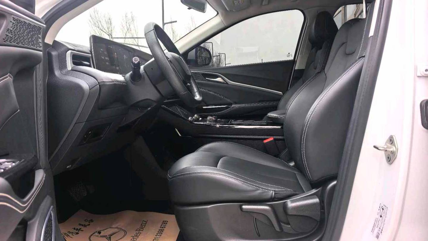 NETA 2023 U Nezha U-II Challenge Edition 500 U Show Three Element Lithium