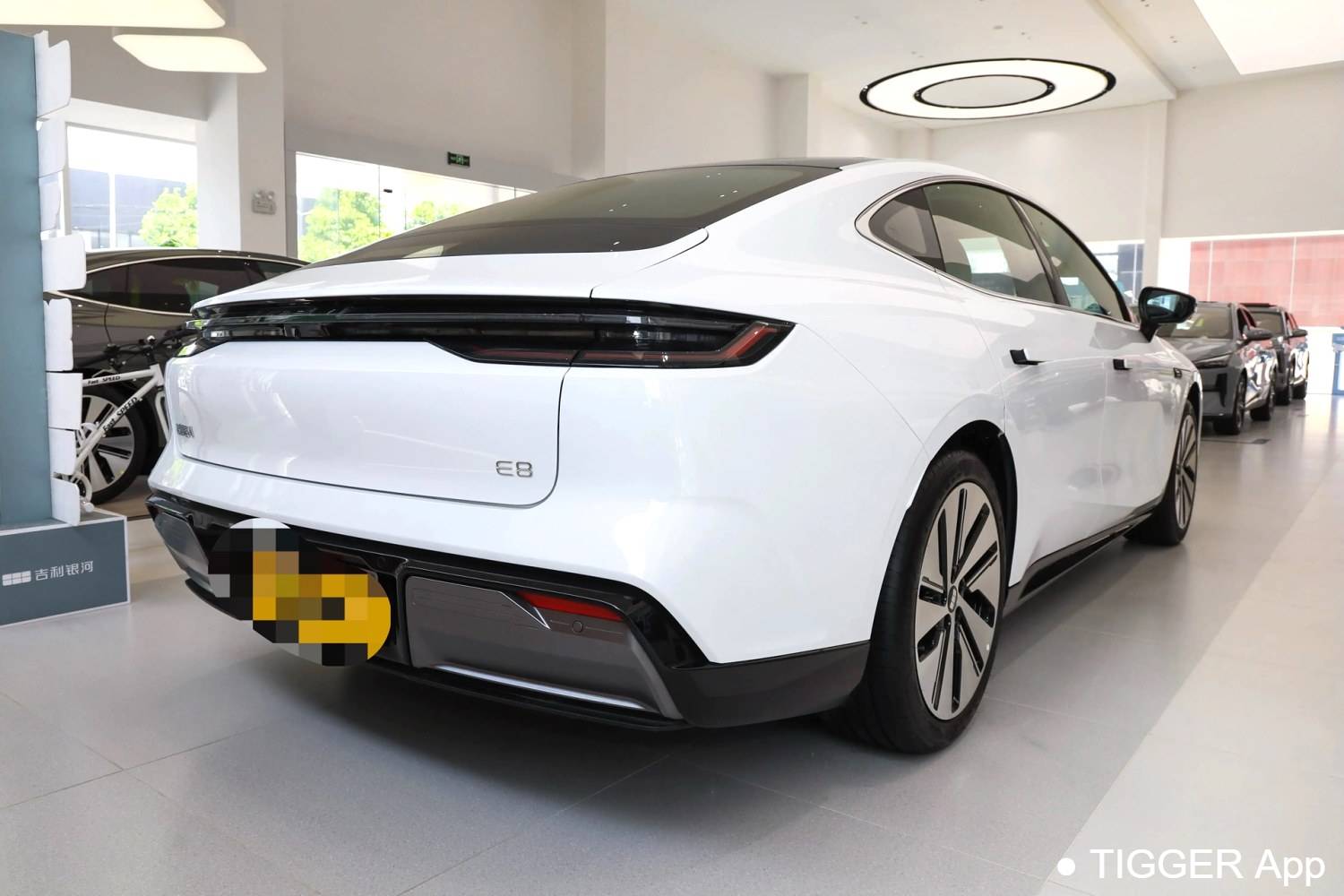 GALAXY 2024 E8 665km Rear Drive Starship Long Voyage Edition