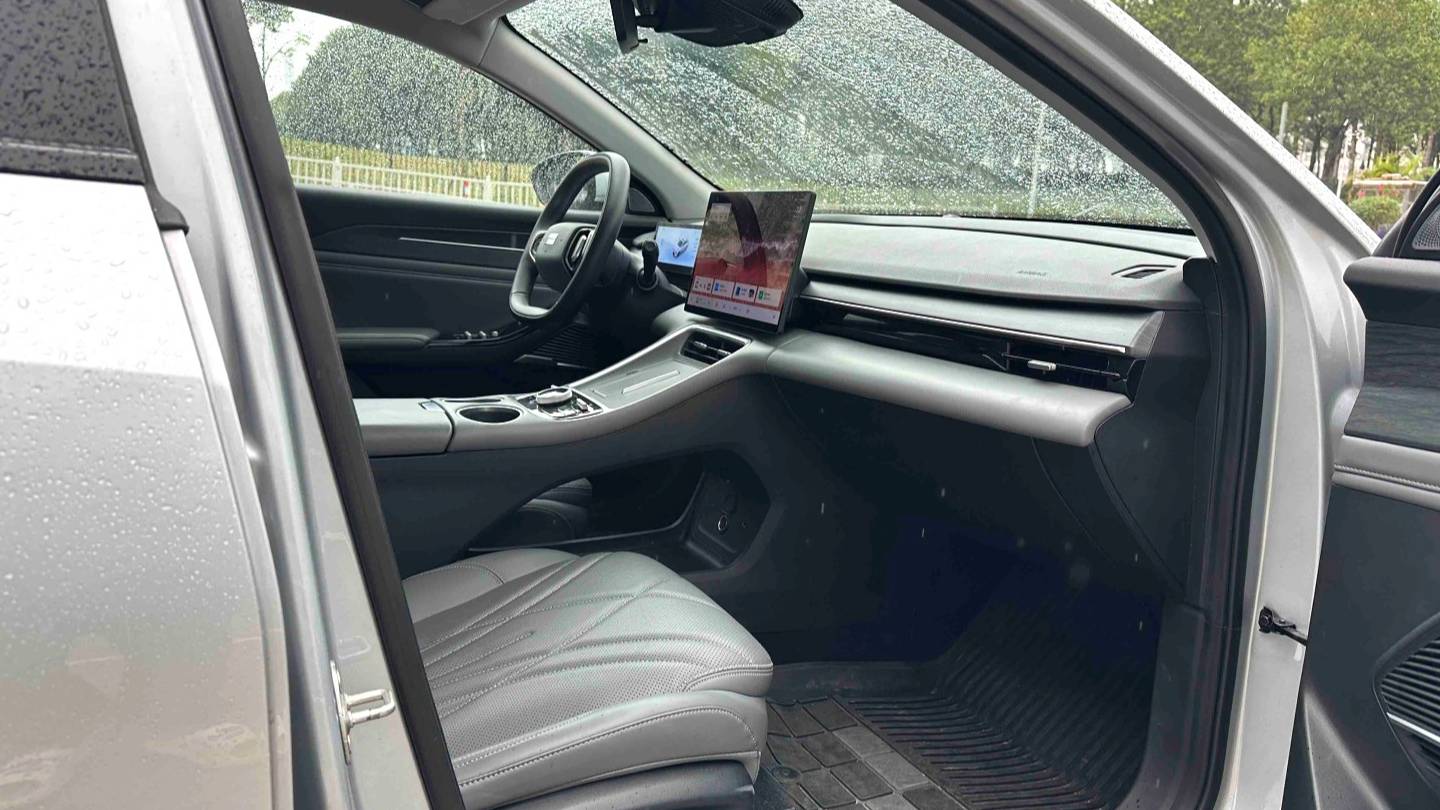 GALAXY 2025 L6 EM-i 140km Starship Edition