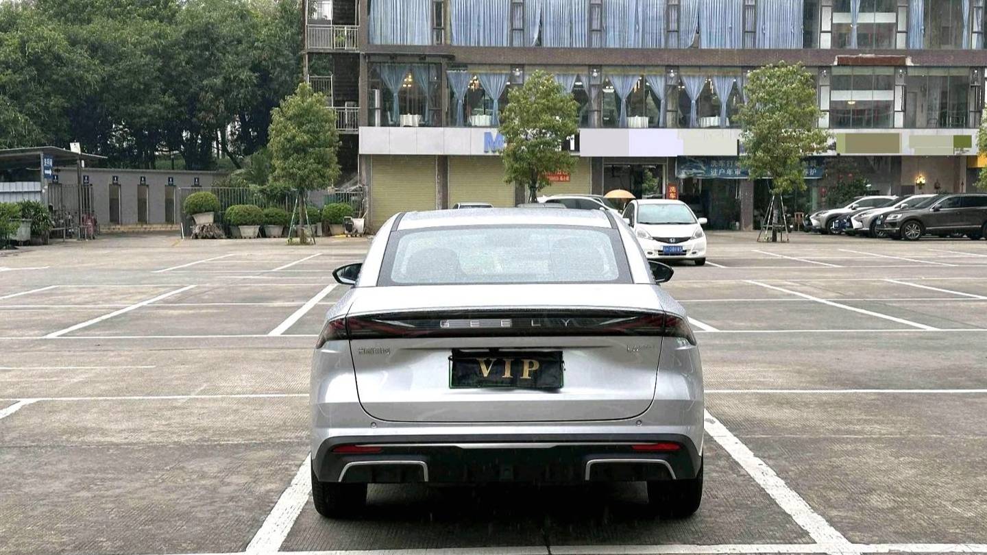 GALAXY 2025 L6 EM-i 140km Starship Edition