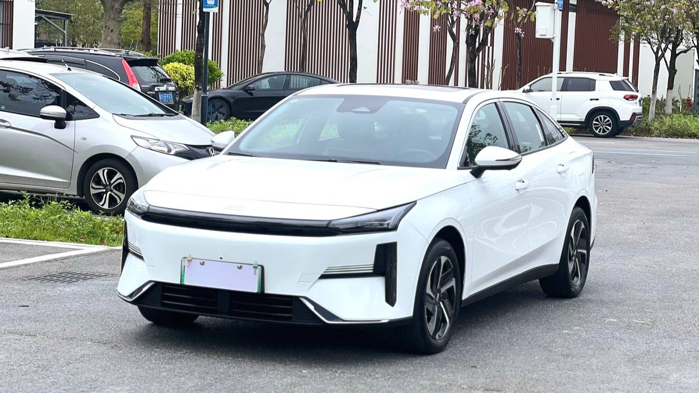 GALAXY 2025 L6 EM-i 140km Exploration+Edition