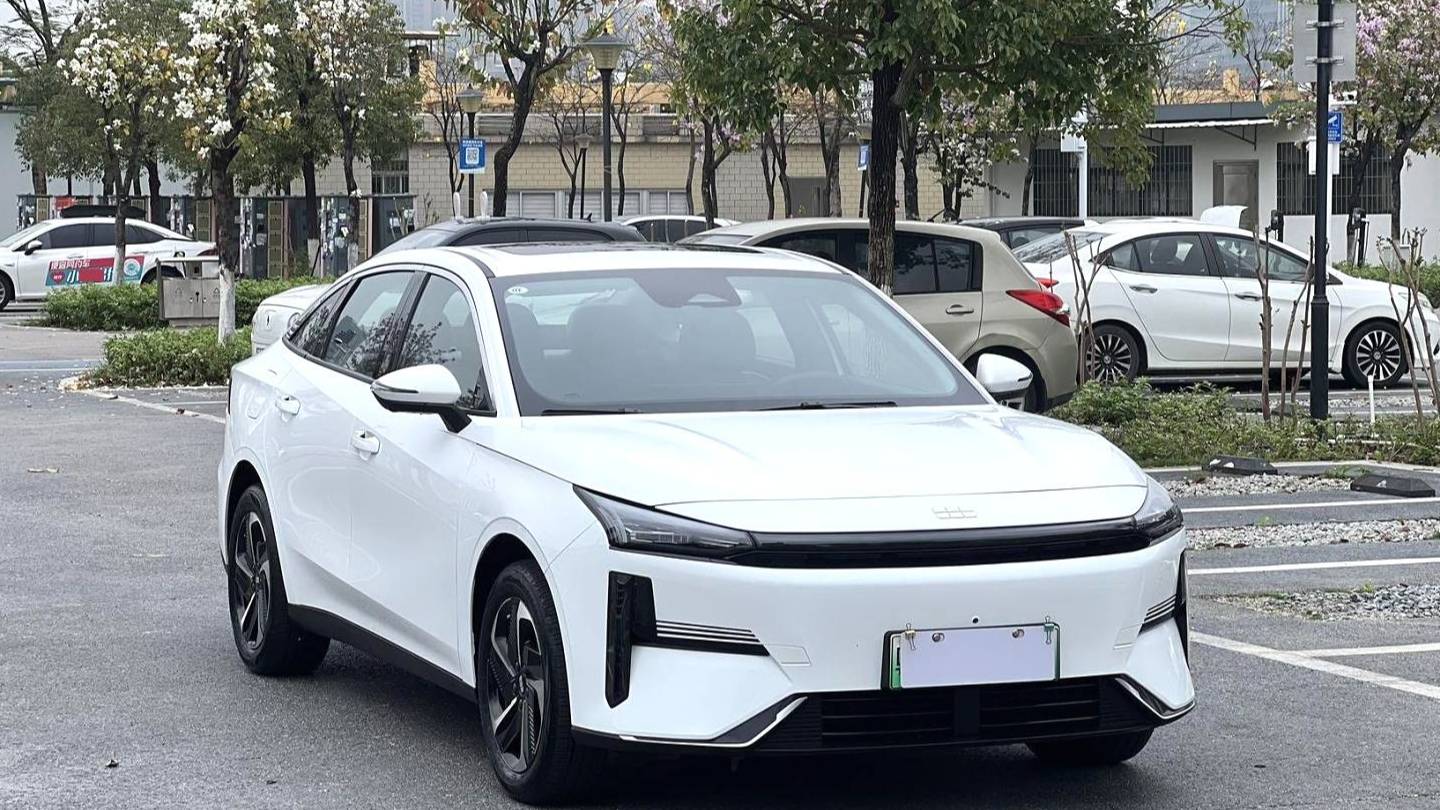 GALAXY 2025 L6 EM-i 140km Exploration+Edition