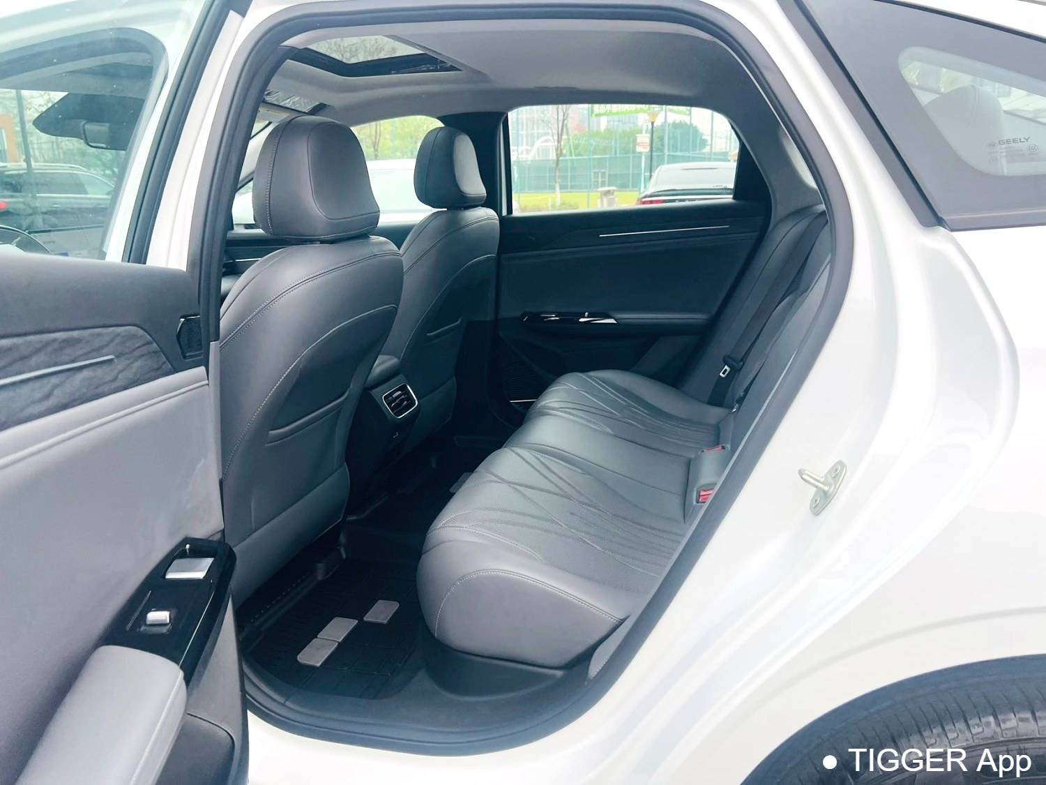 GALAXY 2025 L6 EM-i 140km Exploration+Edition