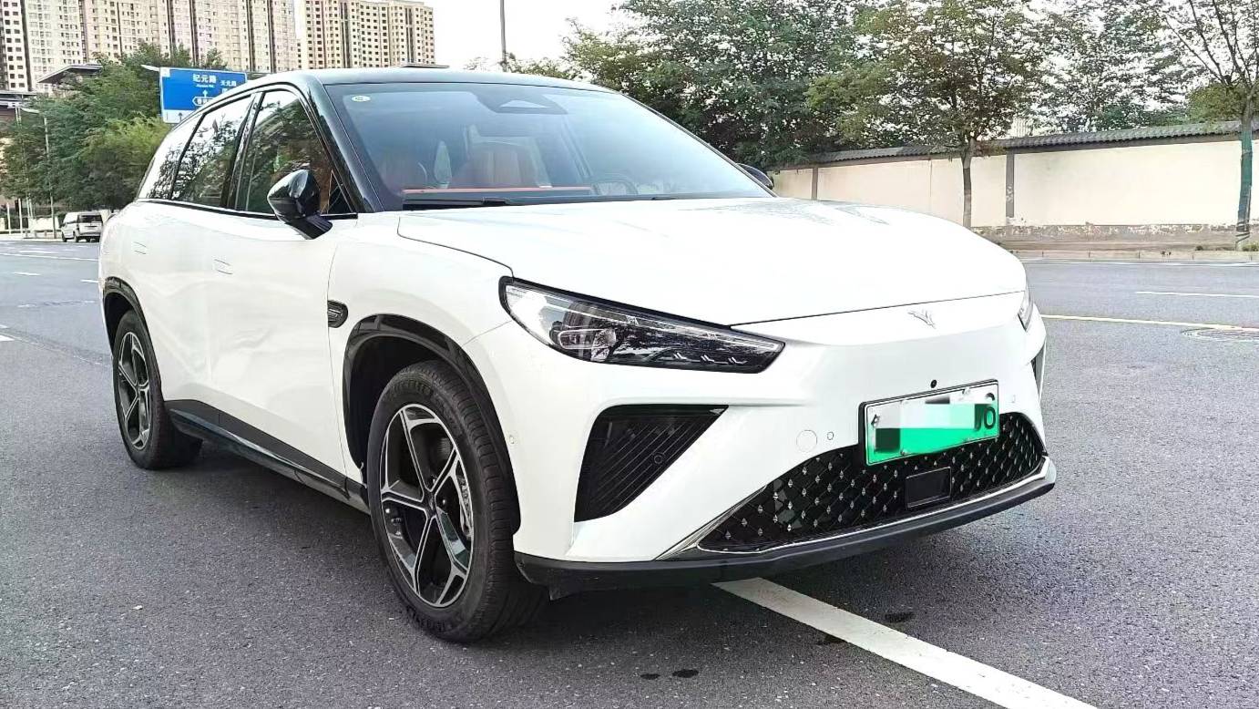 NETA 2024 L Extended Range 310 Flash Charge Red Edition