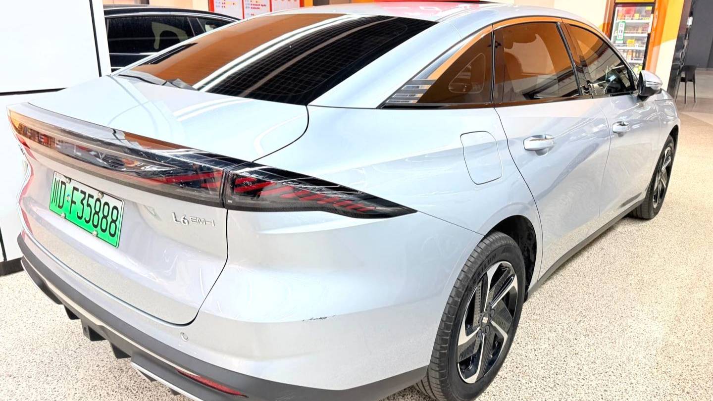 GALAXY 2025 L6 EM-i 140km Exploration+Edition