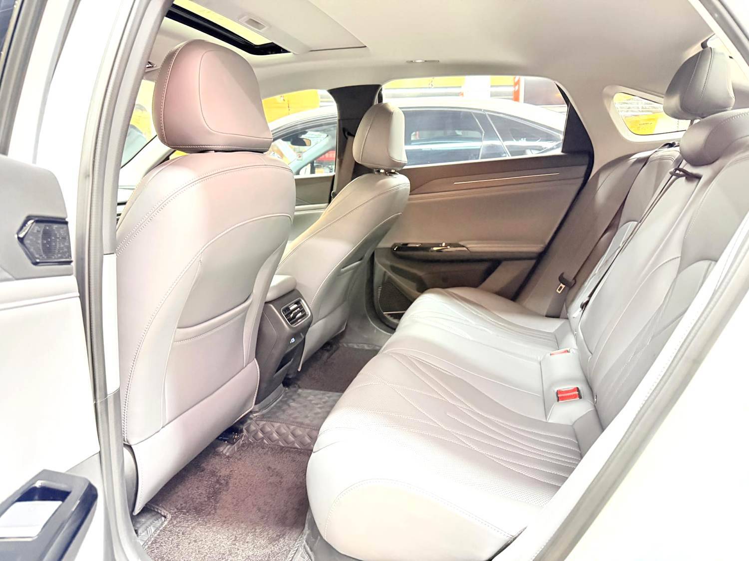 GALAXY 2025 L6 EM-i 140km Exploration+Edition