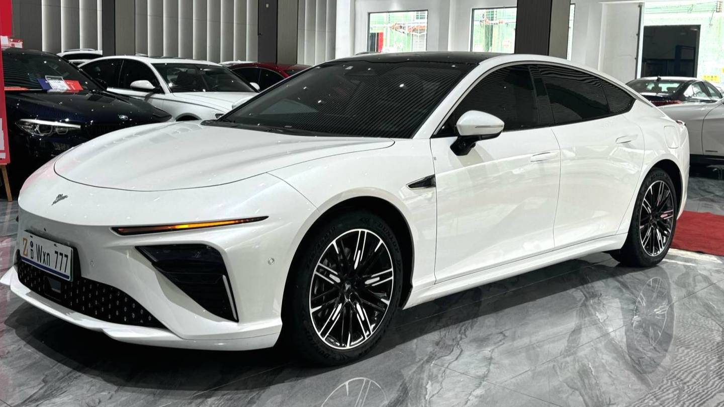 NETA 2022 S Extended Range 1160km Rear Drive Medium Edition