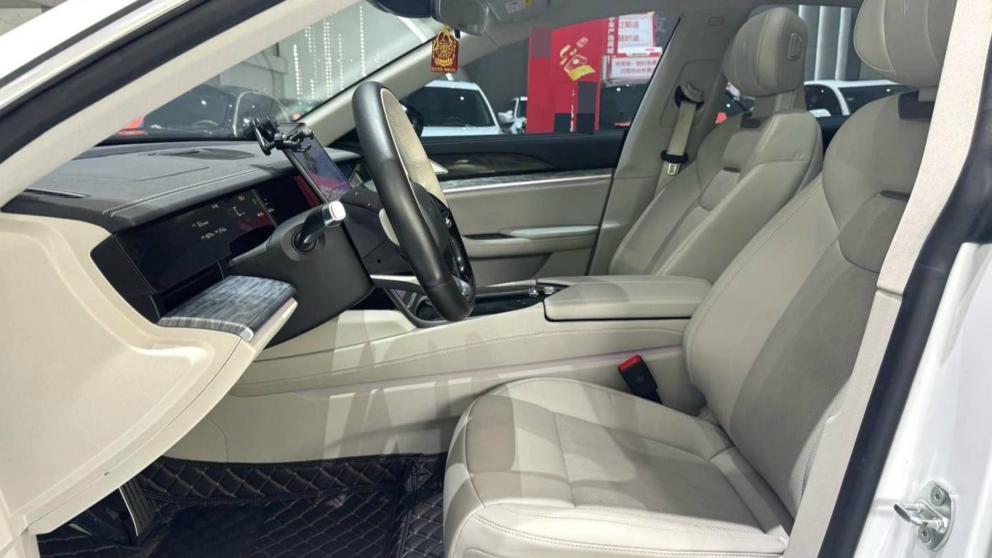 NETA 2022 S Extended Range 1160km Rear Drive Medium Edition