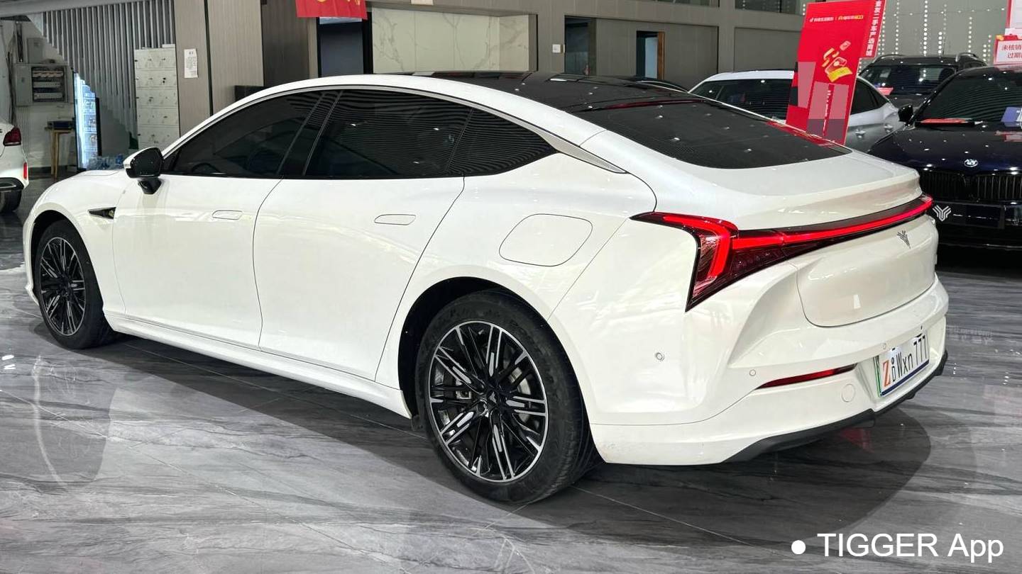 NETA 2022 S Extended Range 1160km Rear Drive Medium Edition