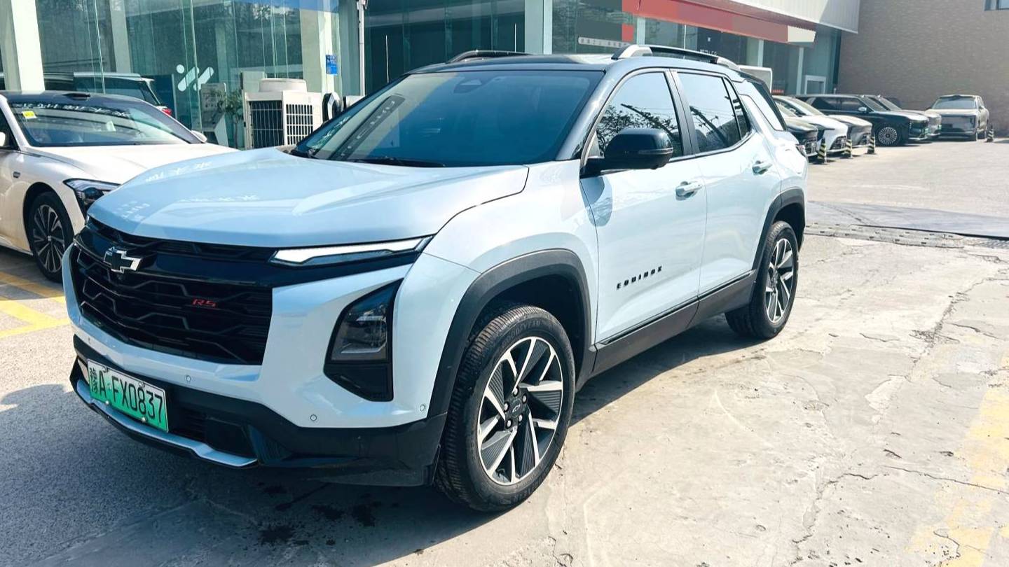 CHEVROLET 2024 EQUINOX 102km RS Ultimate Edition