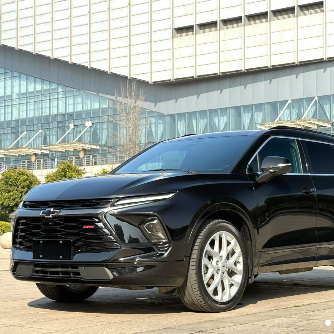 CHEVROLET 2023 BLAZER RS 650T Twin Crutch 4WD 7-seater engine version