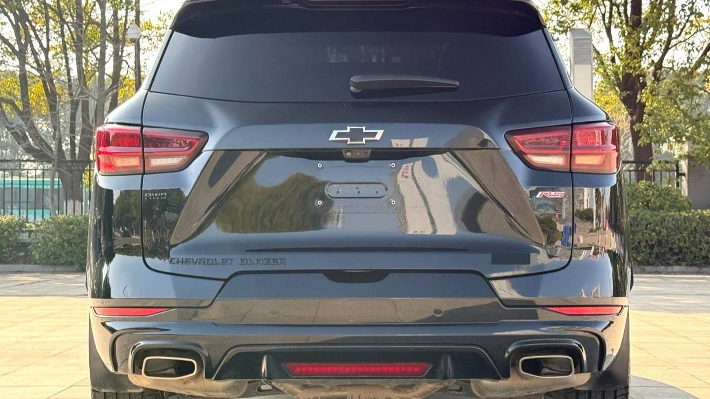CHEVROLET 2023 BLAZER RS 650T Twin Crutch 4WD 7-seater engine version