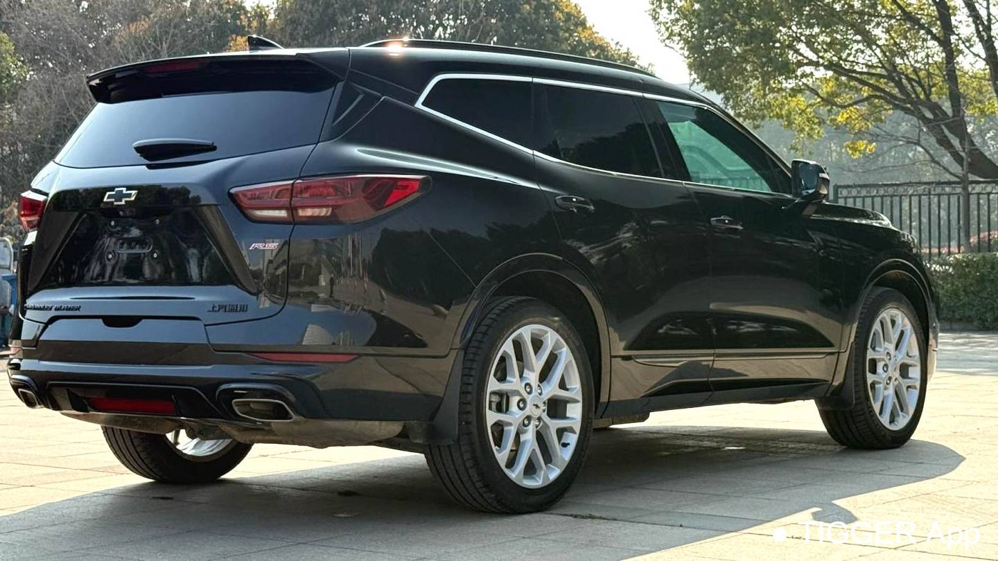 CHEVROLET 2023 BLAZER RS 650T Twin Crutch 4WD 7-seater engine version