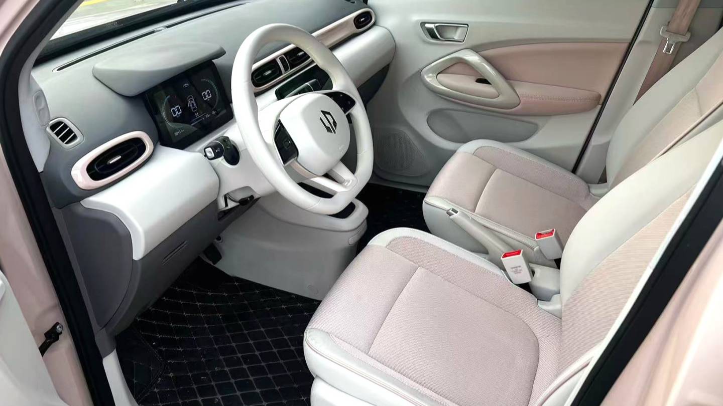 LEAP 2024 T03 200 Light Enjoy Edition