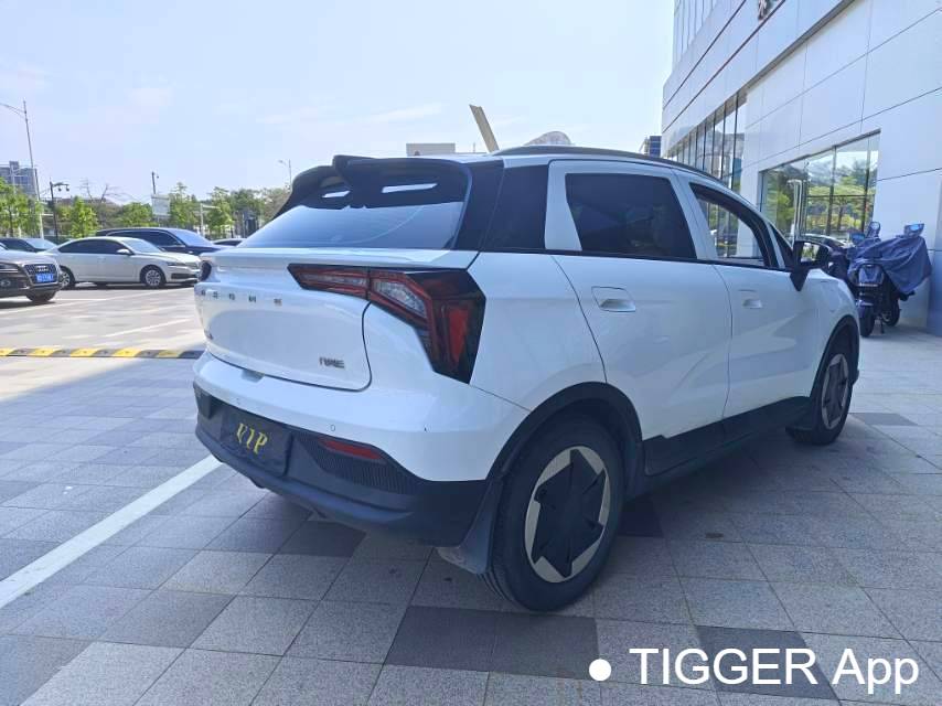 GEOME 2024 E 401km starlight