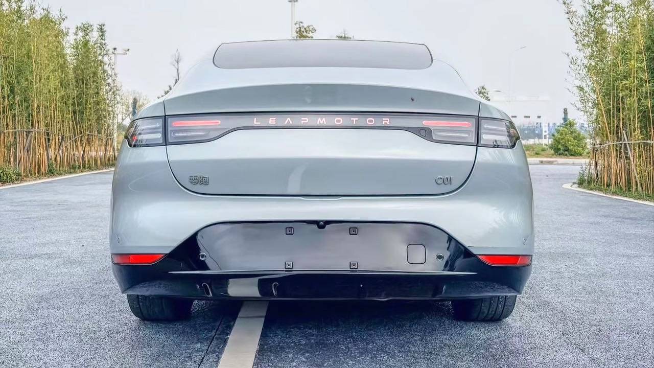 LEAP 2024 C01 Pure Electric 525 Premium Edition