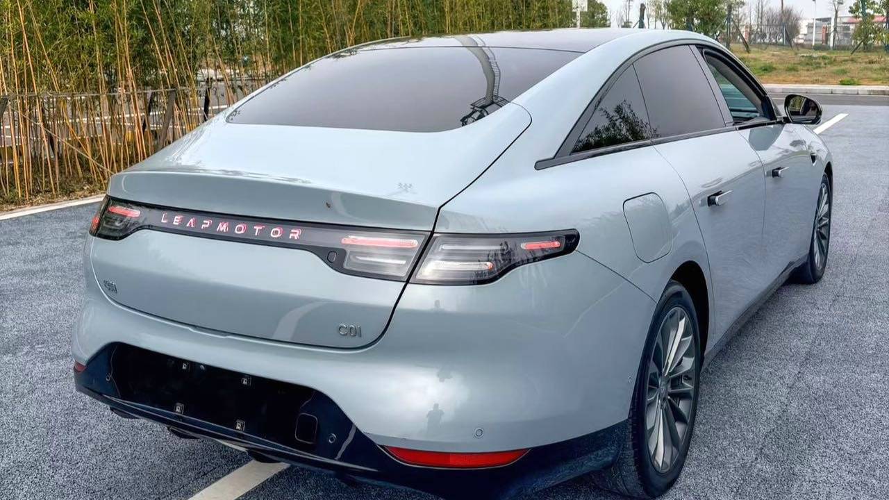 LEAP 2024 C01 Pure Electric 525 Premium Edition